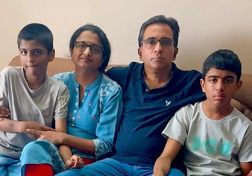 Arav and Vivan’s mother
